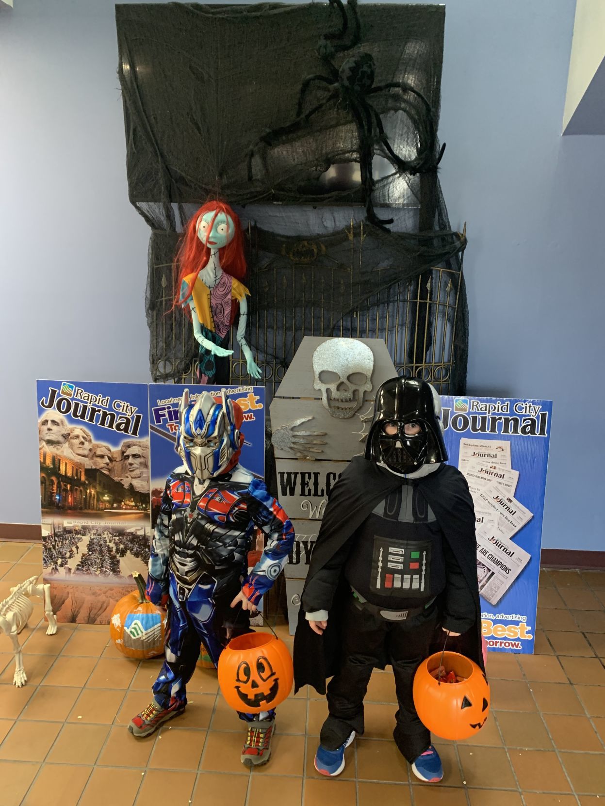 Halloween Pictures to run in Thursday's paper 129.JPG